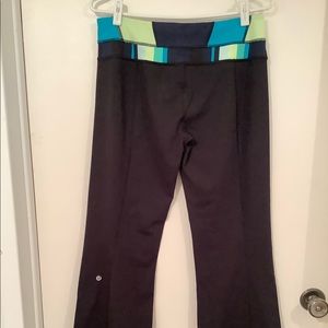 Vintage Lululemon reversible black groove pant